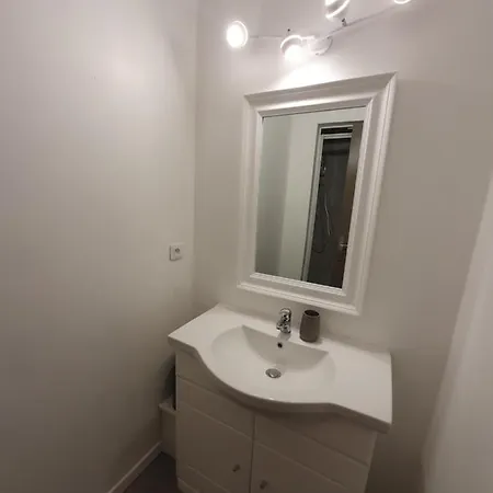 Belle Maison De Ville Renovee Et Confortable ヴィラ Cozes