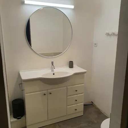 Belle Maison De Ville Renovee Et Confortable Cozes