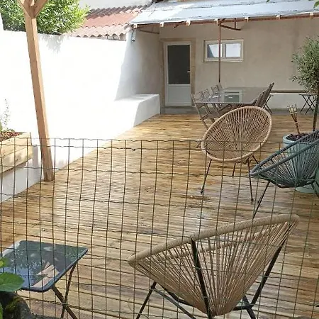Belle Maison De Ville Renovee Et Confortable ヴィラ Cozes