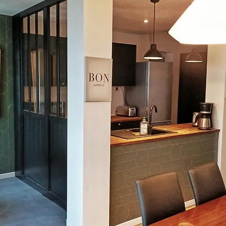 Belle Maison De Ville Renovee Et Confortable Cozes